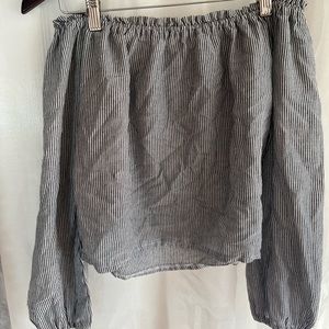 brandy melville striped off the shoulder top! very comfortable
